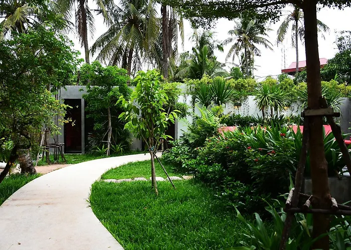 Theary's Luxury 4*