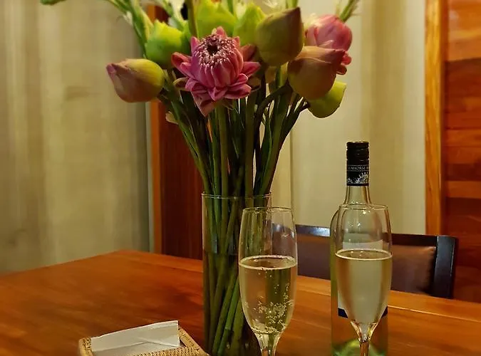 Theary's Luxury ホテル